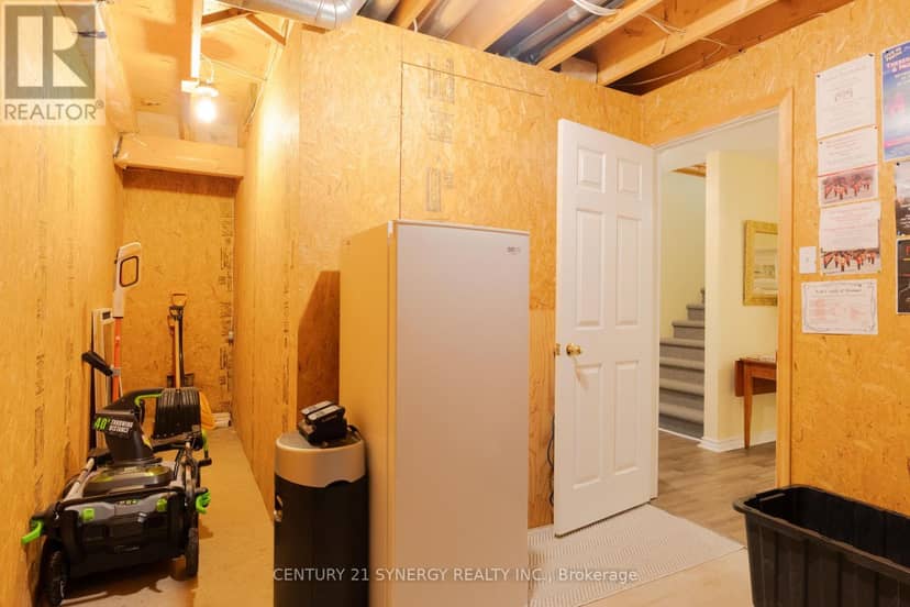 504 Kenyon Road — photo 28 of 40