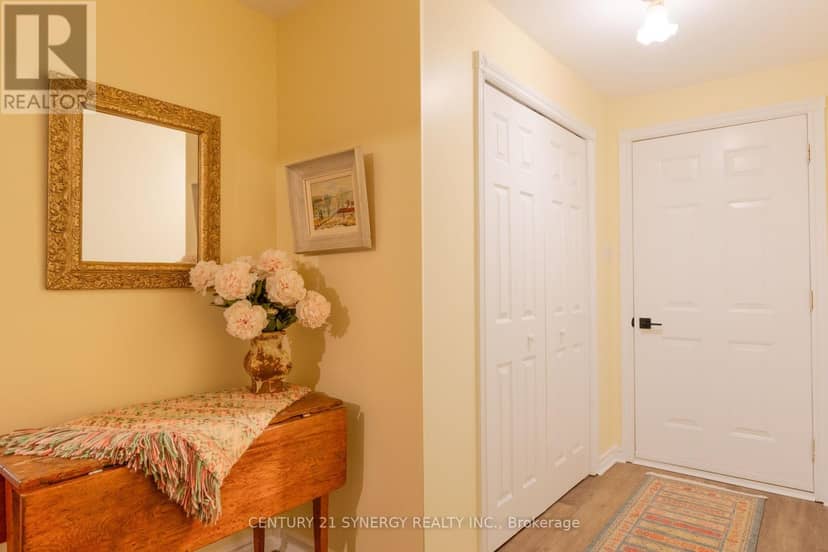 504 Kenyon Road — photo 31 of 40