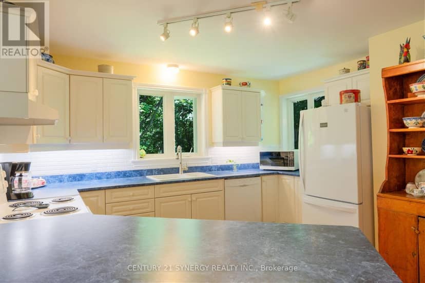 504 Kenyon Road — photo 6 of 40