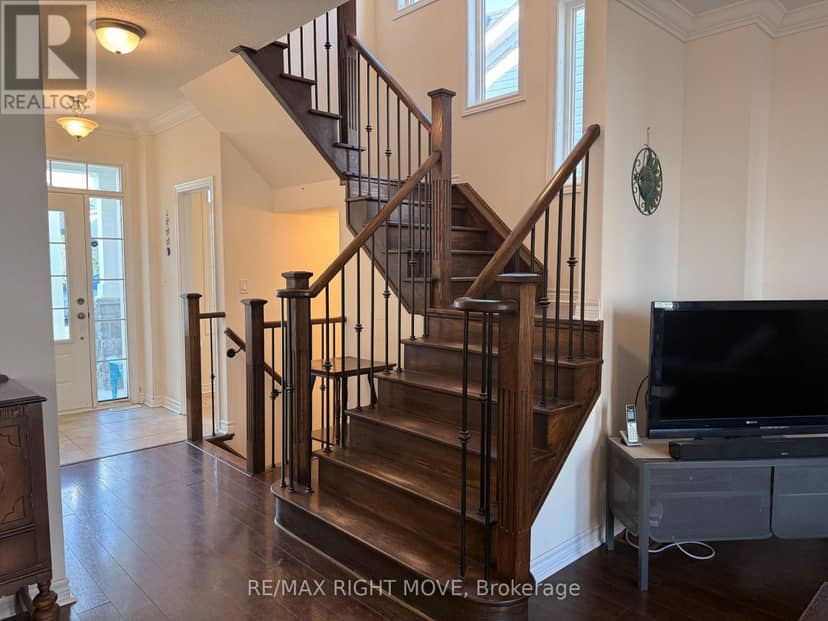 41 Primeau Crescent — photo 11 of 21