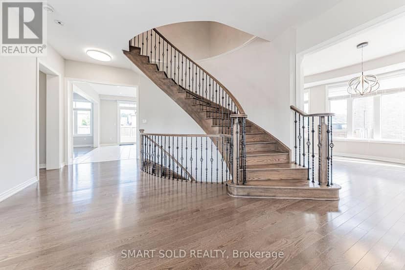 56 Redmond Crescent, Springwater, photo 4