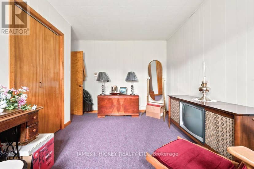 54 Ottawa Street — photo 27 of 40