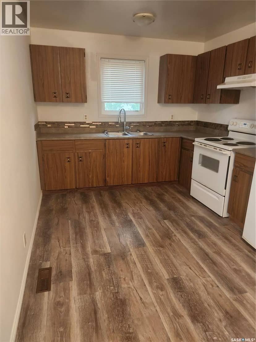 413 2nd STREET N, Cabri, photo 7