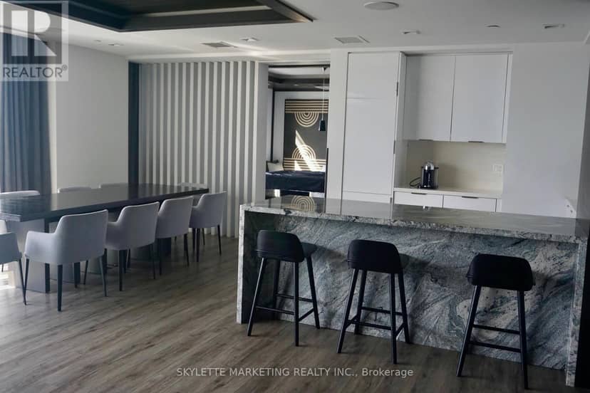 1301 - 2025 Maria Street — photo 13 of 24