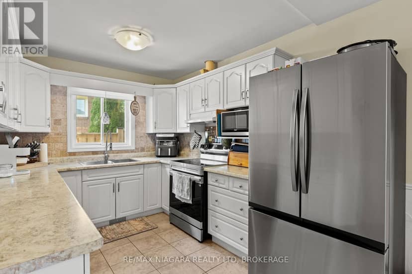 1161 Haist Street — photo 18 of 40