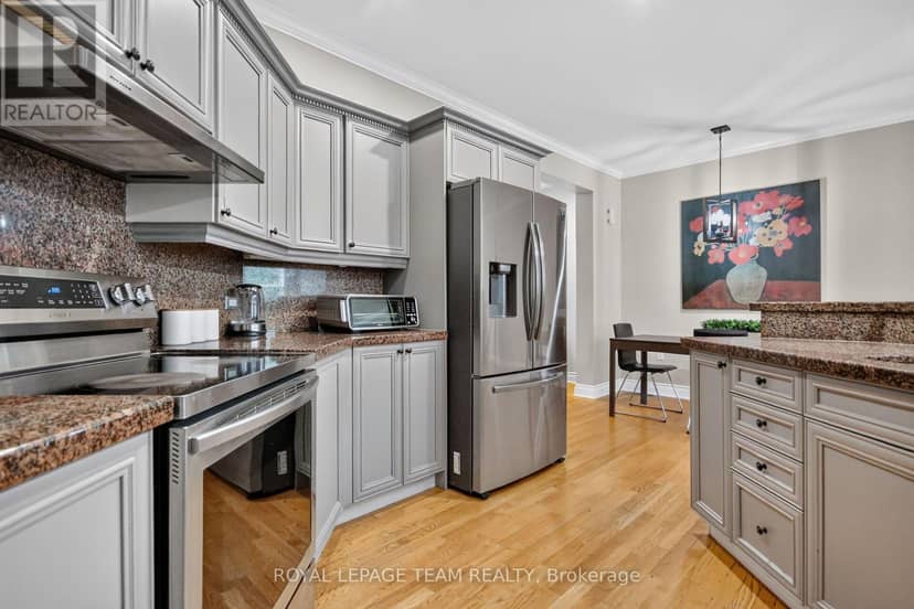 253 Berrigan Drive, Ottawa, photo 8