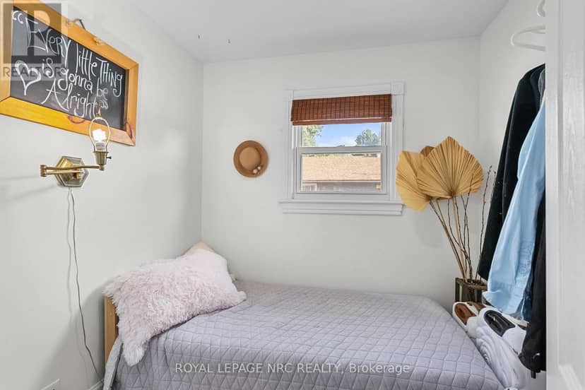 373 Oakwood Avenue — photo 19 of 39
