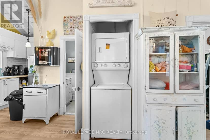 373 Oakwood Avenue — photo 24 of 39