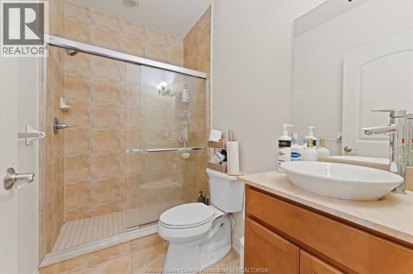 1225 RIVERSIDE DRIVE West Unit# 1103 — photo 23 of 40