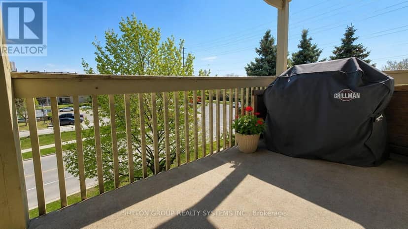 301 - 4005 Kilmer Drive — photo 10 of 20