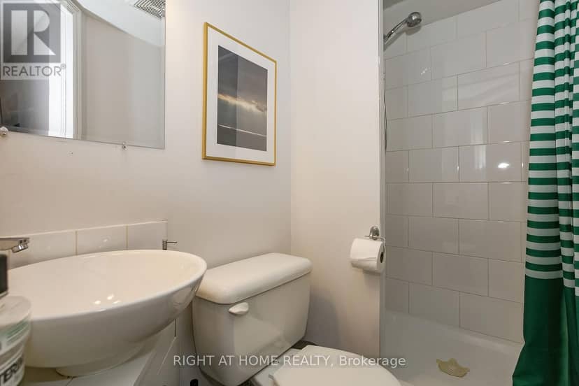 75 - 1080 Walden Circle — photo 35 of 40