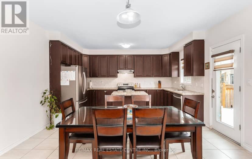 49 Bucksaw Street — photo 16 of 40