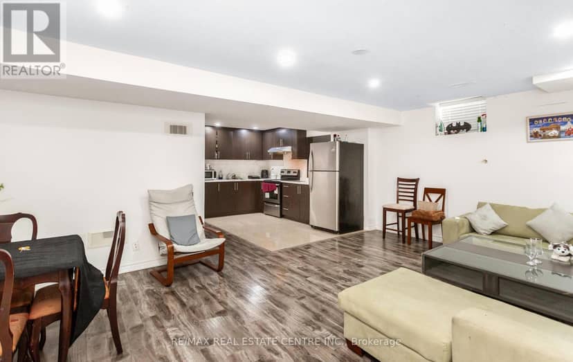 49 Bucksaw Street — photo 40 of 40