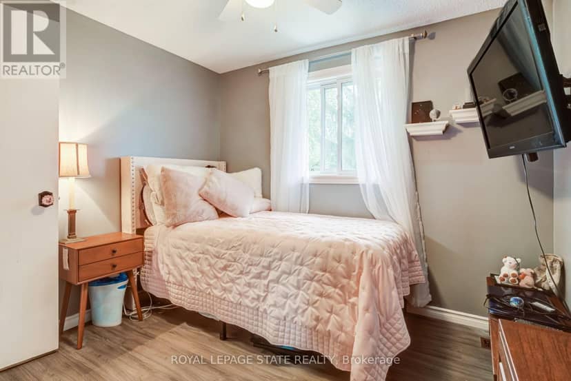 106 Appleford Road — photo 23 of 40