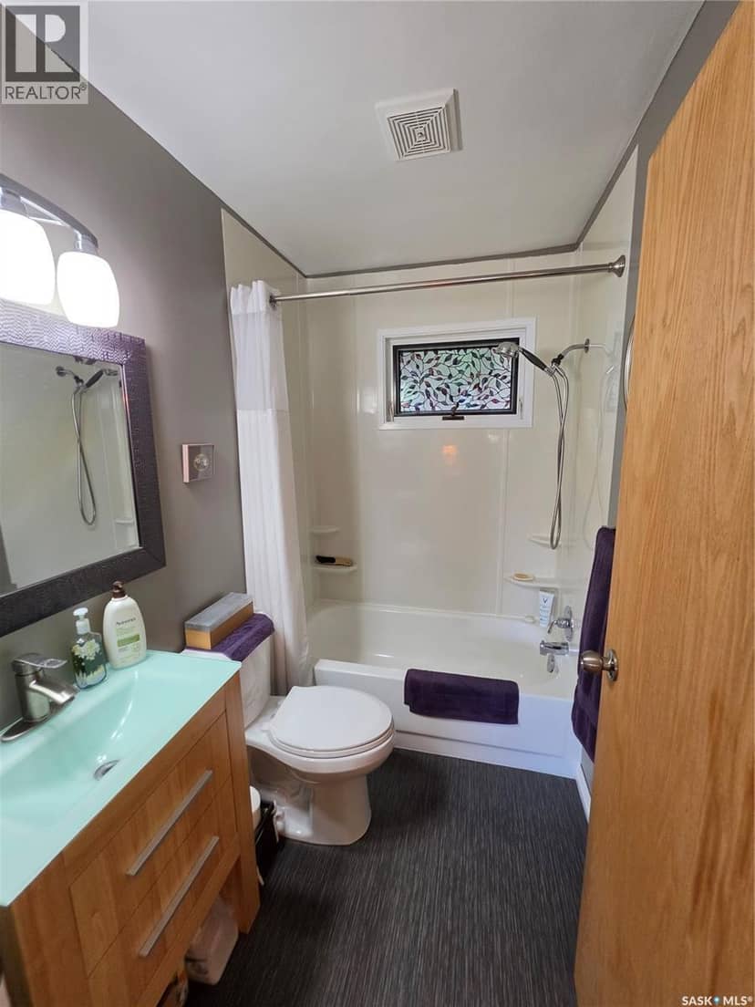 1255 Grand AVENUE — photo 12 of 29