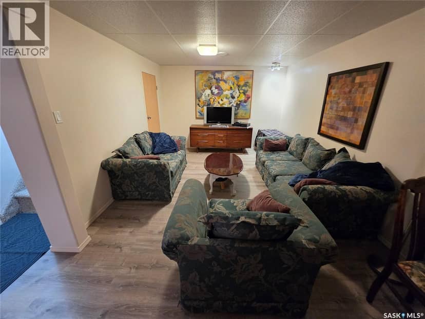 1255 Grand AVENUE — photo 16 of 29