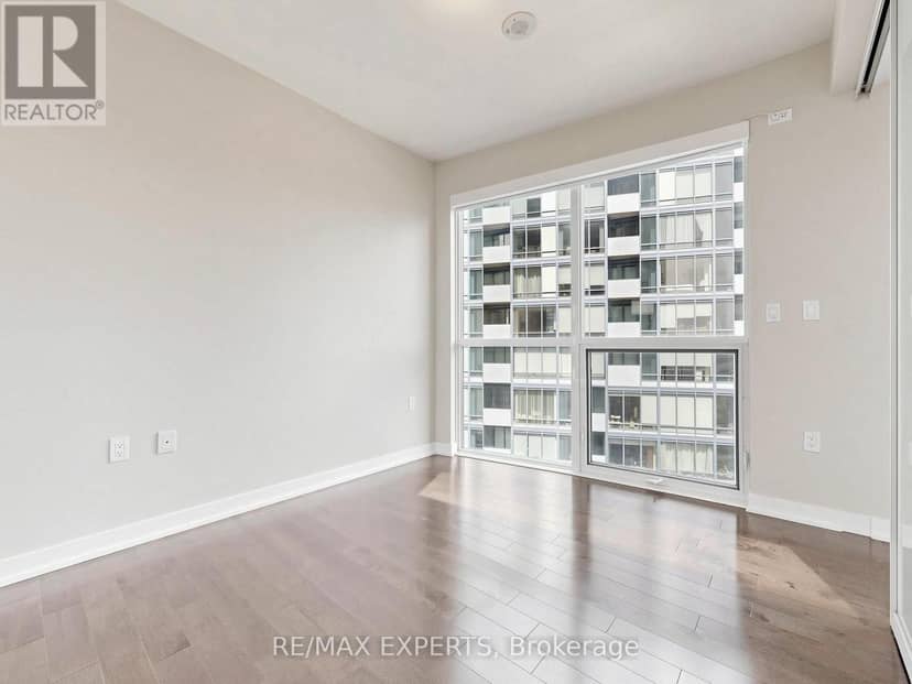 2305 - 1 The Esplanade Drive — photo 21 of 30