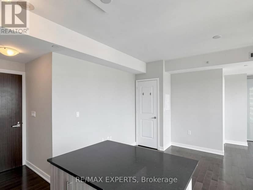2305 - 1 The Esplanade Drive — photo 20 of 30