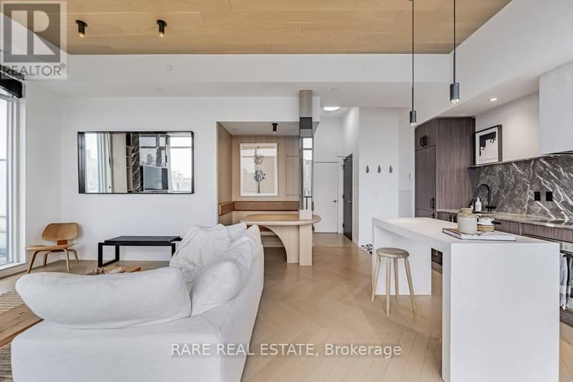 PH5 - 297 College Street — photo 24 of 40