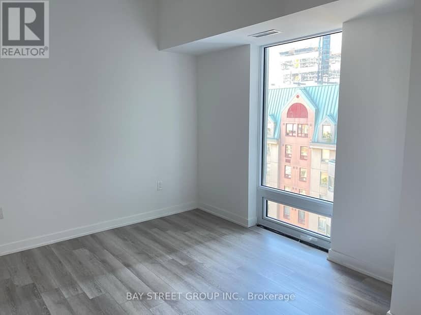 1116 - 121 St Patrick Street — photo 7 of 9
