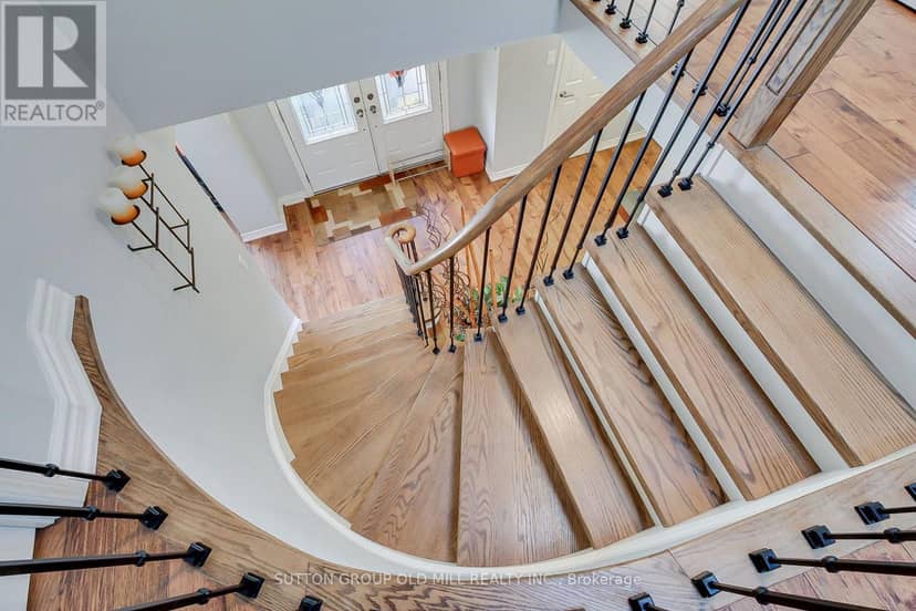 129 Robin Court — photo 26 of 40
