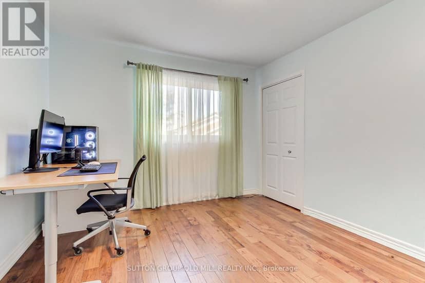 129 Robin Court — photo 32 of 40