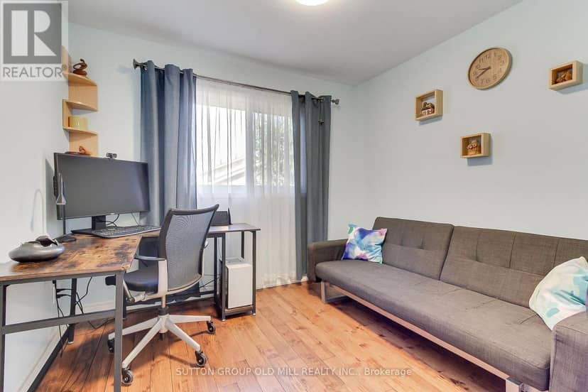 129 Robin Court — photo 33 of 40