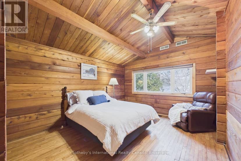 1027 Scott Lane — photo 13 of 40