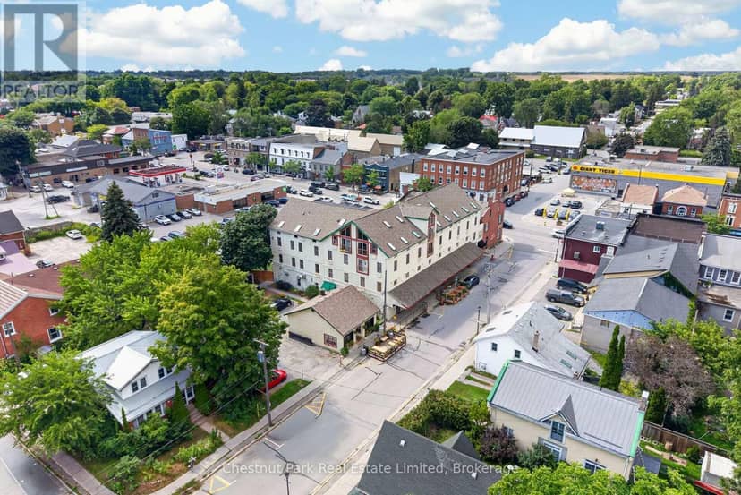 403 - 172 Main Street, Prince Edward County, photo 2