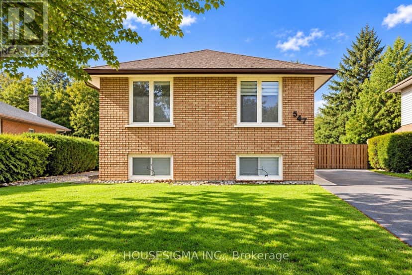 547 Barnes Crescent — photo 1 of 20