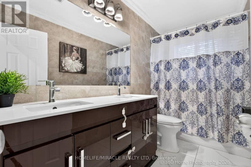 178 Kingsview Boulevard — photo 16 of 25