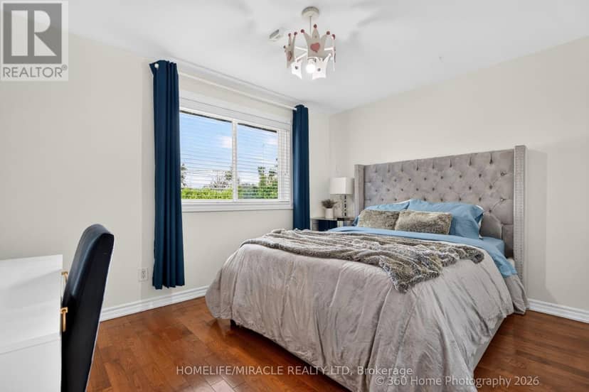 178 Kingsview Boulevard — photo 18 of 25