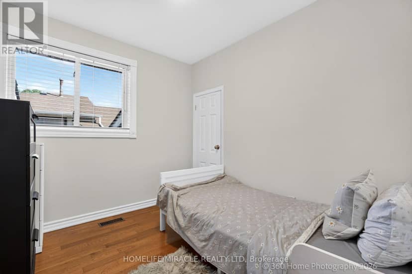 178 Kingsview Boulevard — photo 20 of 25