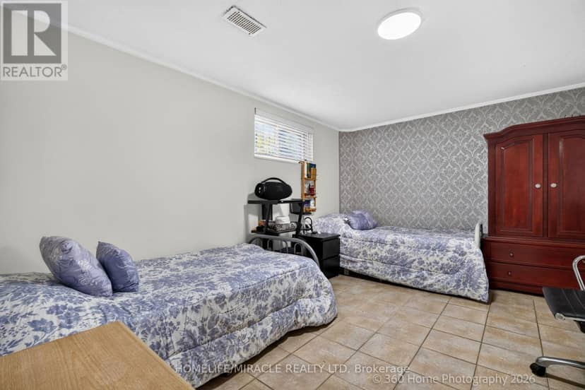 178 Kingsview Boulevard — photo 24 of 25