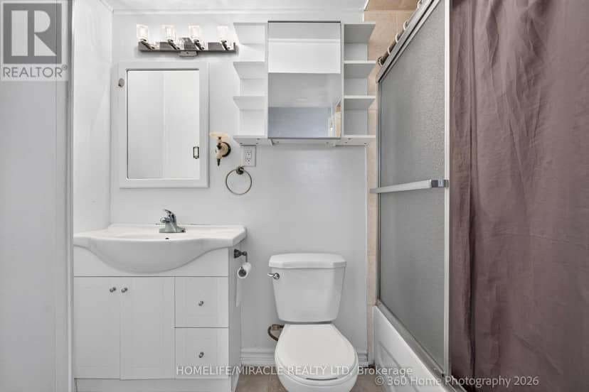 178 Kingsview Boulevard — photo 25 of 25