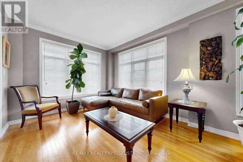 1239 Fox Crescent, Milton, photo 5