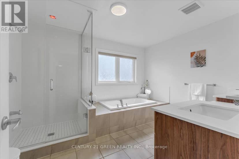 16 Grendon Crescent — photo 25 of 40