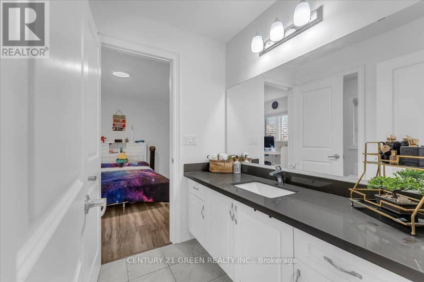 16 Grendon Crescent — photo 29 of 40