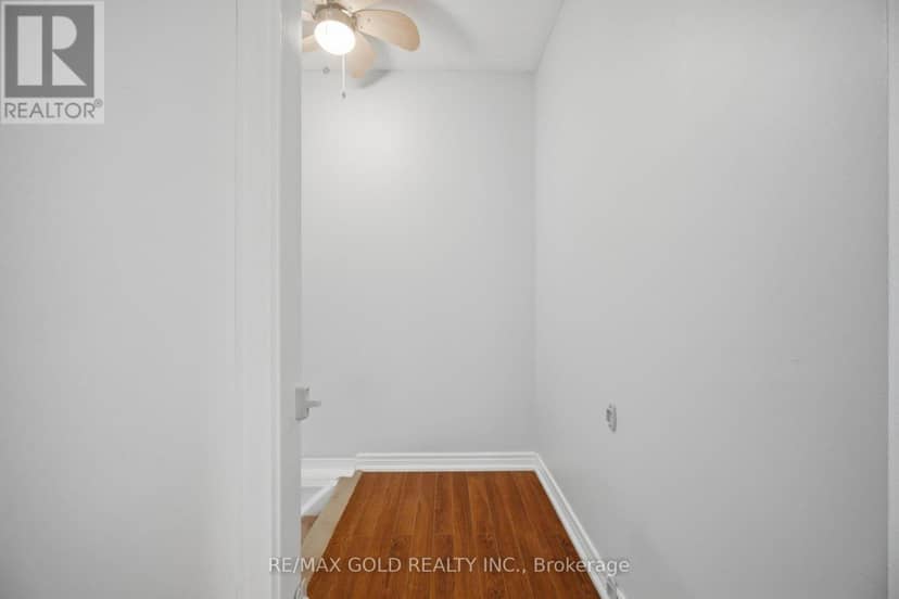12 - 65 Scott Street — photo 19 of 40
