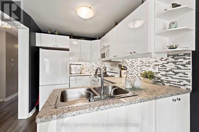 5130 St. George's Drive — photo 6 of 40
