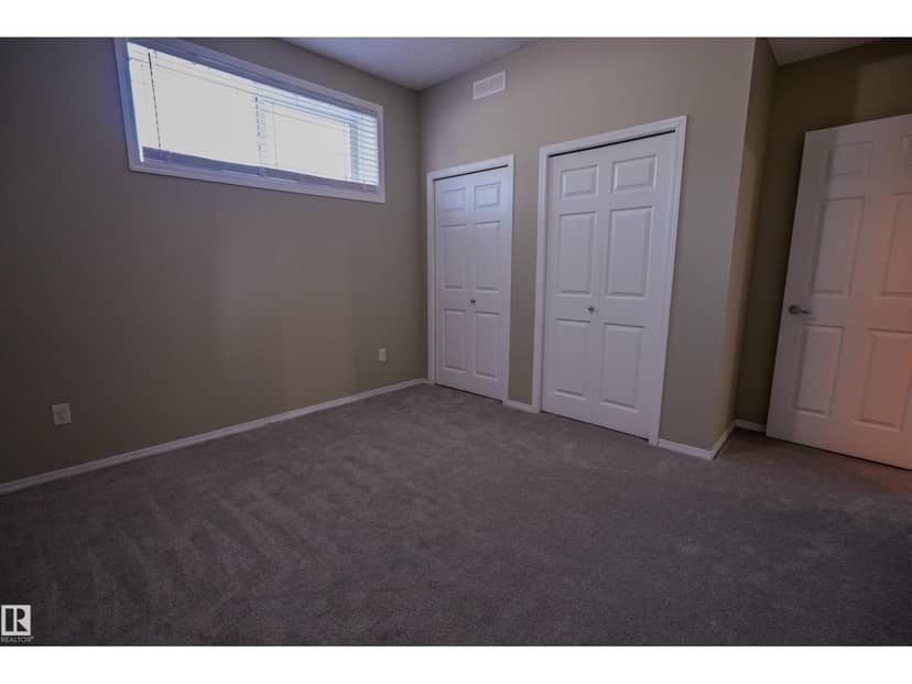 122 142 Selkirk PL — photo 14 of 33