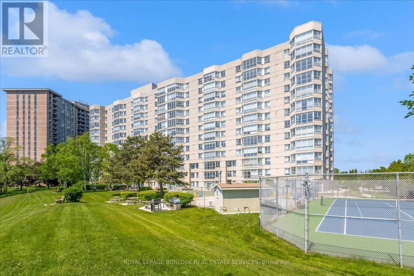 510 - 5280 Lakeshore Road — photo 1 of 29