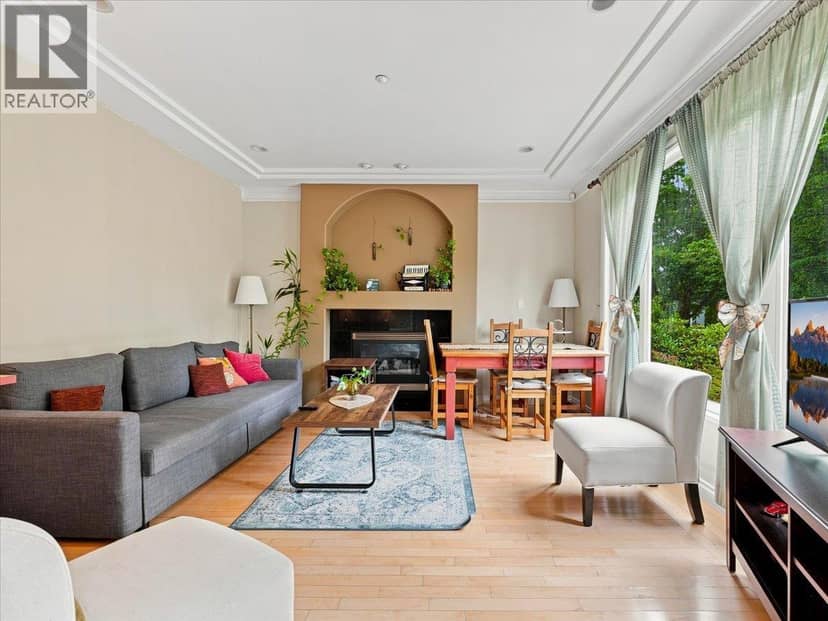 2579 W 45TH AVENUE, Vancouver, photo 3