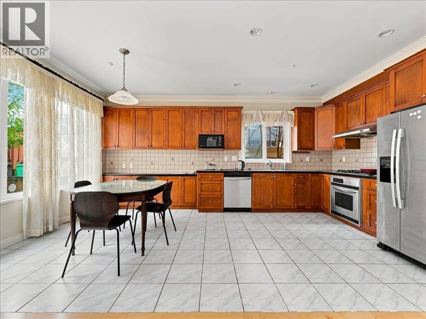 2579 W 45TH AVENUE, Vancouver, photo 8