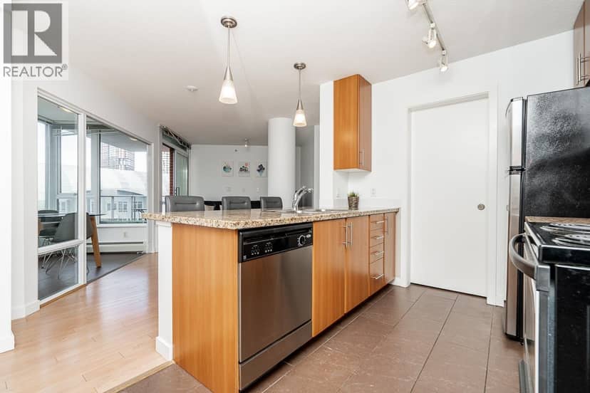 806 58 KEEFER PLACE, Vancouver, photo 7