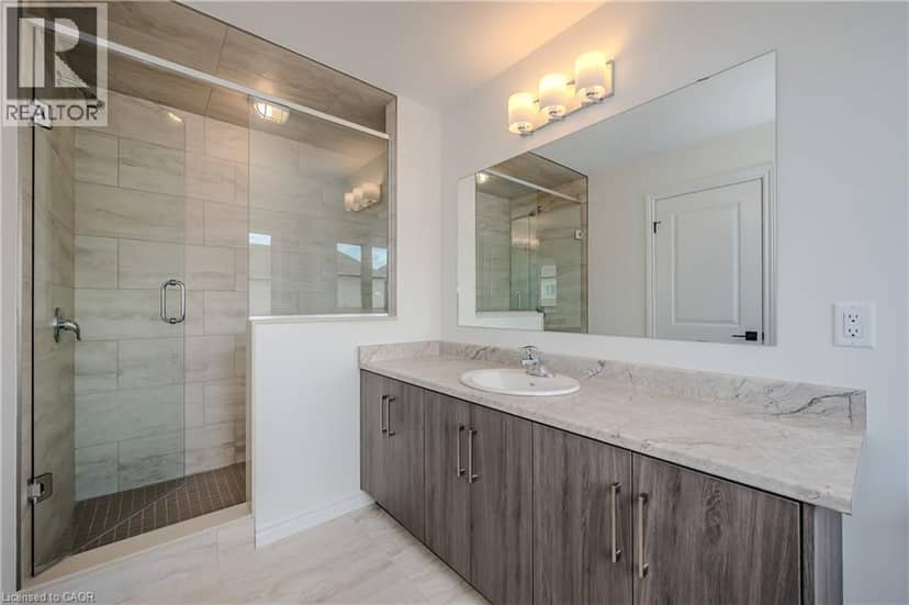 350 ROBERT WOOLNER Street — photo 11 of 15