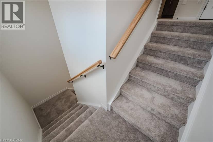 350 ROBERT WOOLNER Street — photo 9 of 15