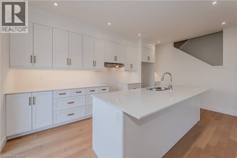 406 ROBERT WOOLNER Street, Ayr, photo 8