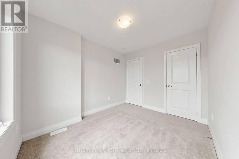 115 Corley Street E — photo 37 of 40
