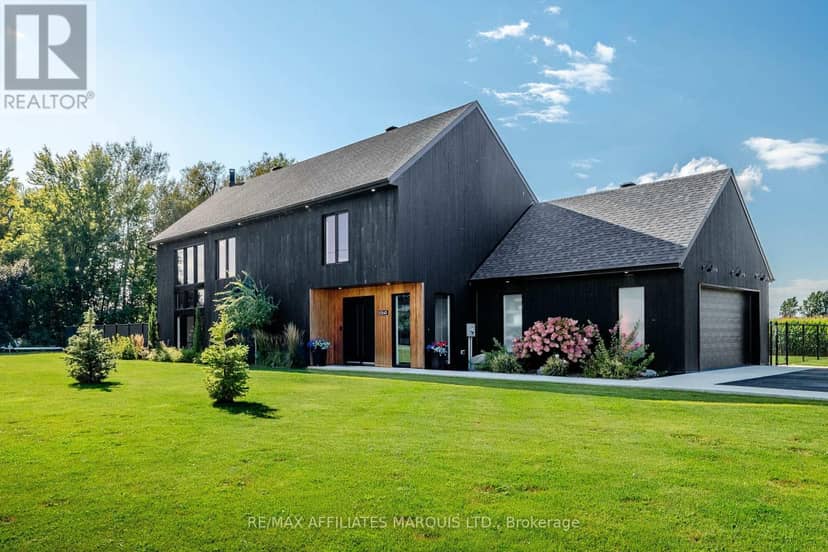 22243 Old Highway 2 Road, South Glengarry, photo 2